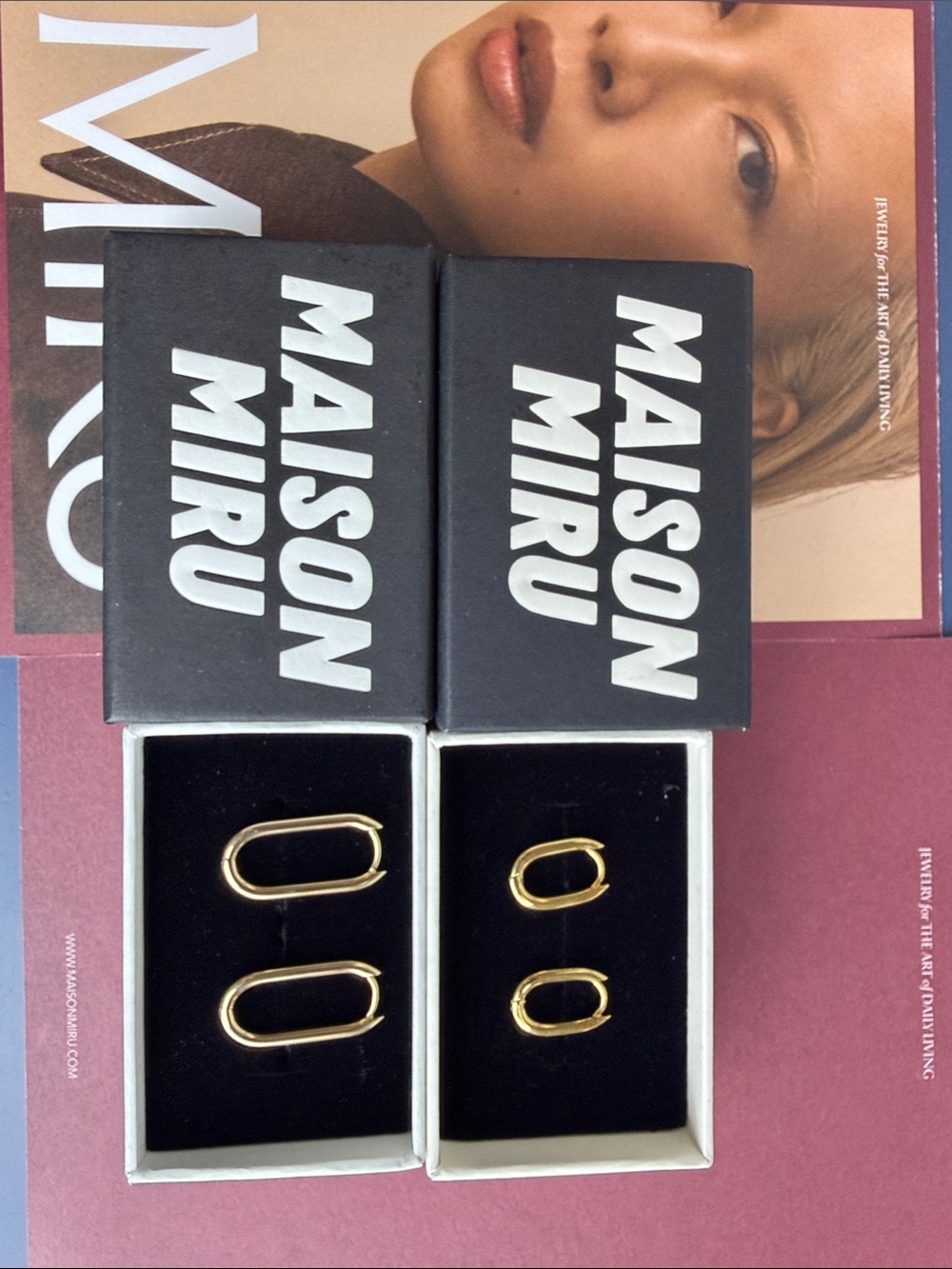 Maison Miru Gold Oval Link Earrings — Women's Set